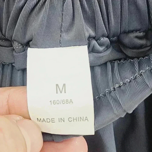 Luogongzi Athletic Black Ruffle Shorts With Liner Women's M - Picture 3 of 7